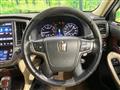 2014 Toyota Crown