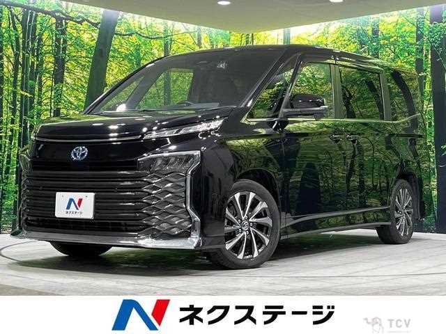 2022 Toyota Voxy