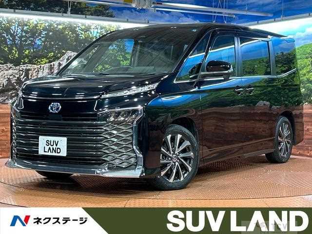 2023 Toyota Voxy