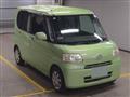 2011 Daihatsu Tanto