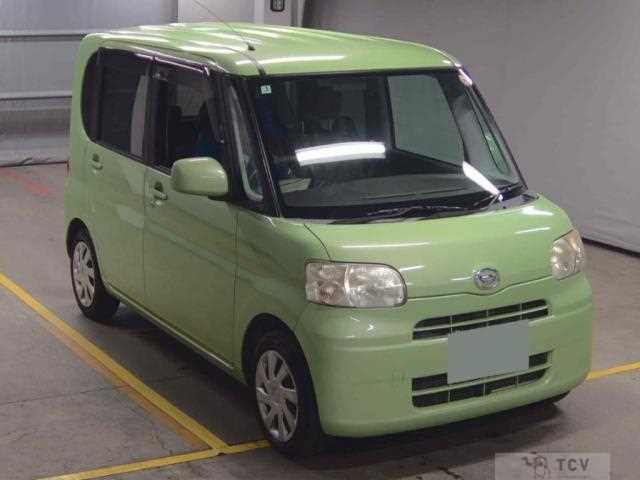 2011 Daihatsu Tanto