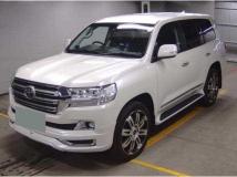 2018 Toyota Land Cruiser