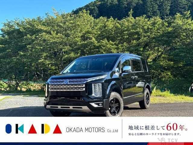 2019 Mitsubishi Delica D5
