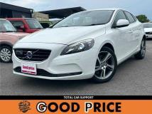 2016 Volvo V40