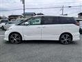 2015 Toyota Estima