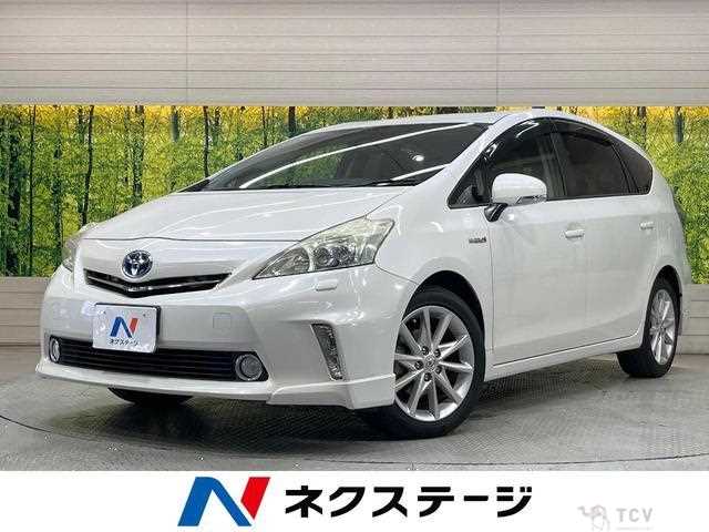 2013 Toyota PRIUS α