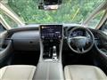 2023 Toyota Alphard Hybrid
