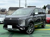 2021 Mitsubishi Delica D5