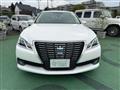 2013 Toyota Crown Hybrid