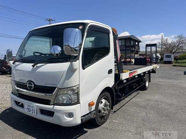 2014 Hino Dutro