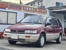 1992 Mitsubishi Chariot