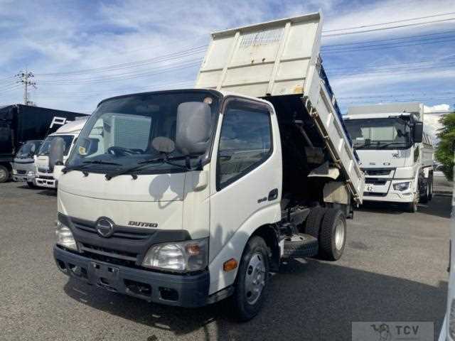 2014 Hino Dutro