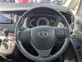 2013 Toyota Isis