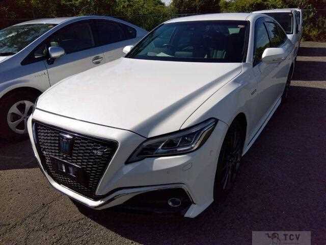 2018 Toyota Crown Hybrid