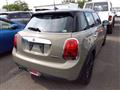 2019 BMW MINI