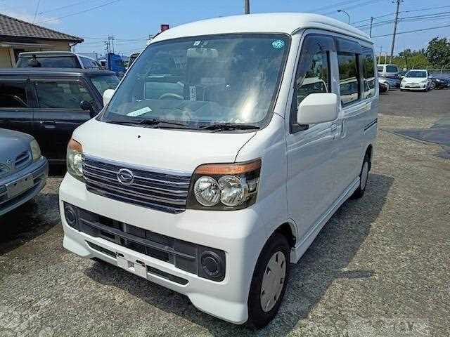 2009 Daihatsu Atrai Wagon