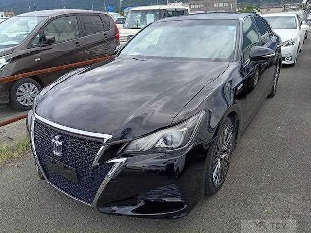 2015 Toyota Crown Hybrid