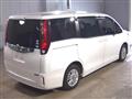 2016 Toyota Noah