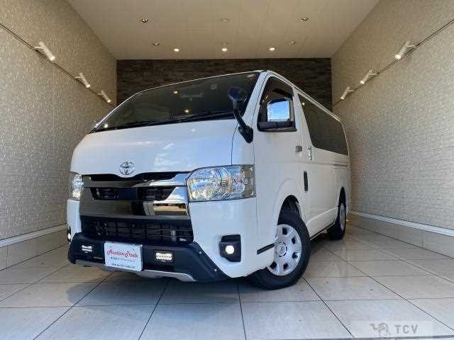 2023 Toyota Hiace Van