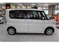 2016 Daihatsu Tanto