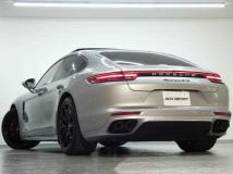 2020 Porsche Panamera