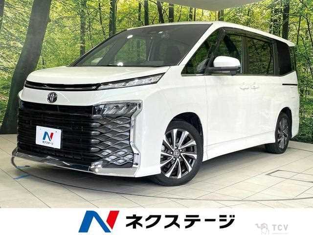 2023 Toyota Voxy