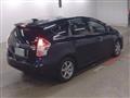 2015 Toyota PRIUS α