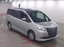 2016 Toyota Noah