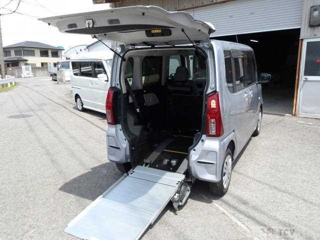 2021 Daihatsu Tanto