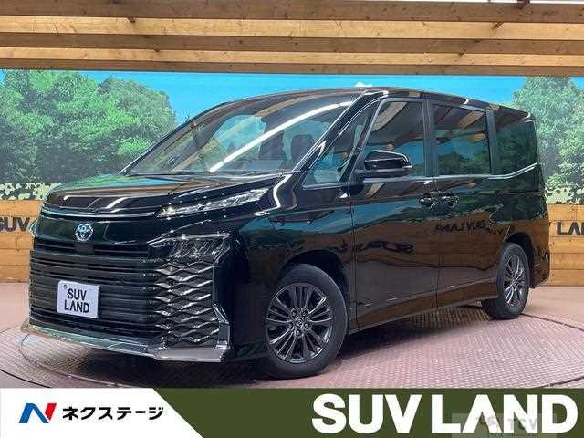 2022 Toyota Voxy