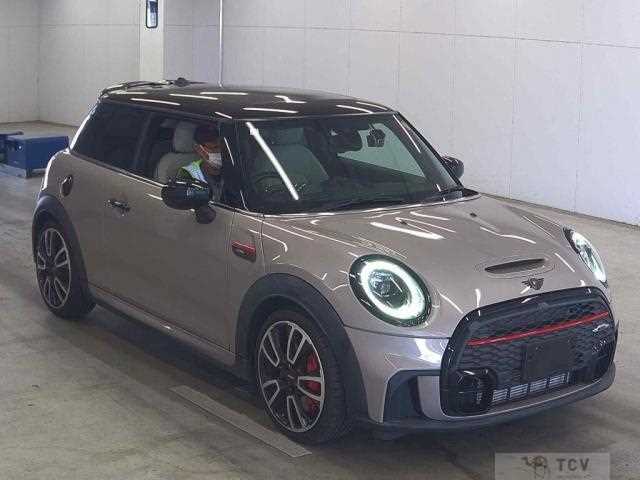 2022 BMW MINI