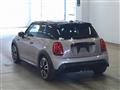 2022 BMW MINI