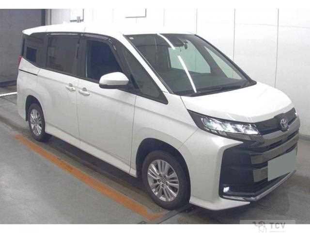 2024 Toyota Voxy