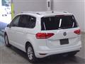 2017 Volkswagen Golf Touran