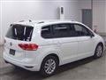 2017 Volkswagen Golf Touran