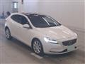 2019 Volvo V40