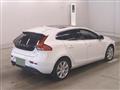 2019 Volvo V40