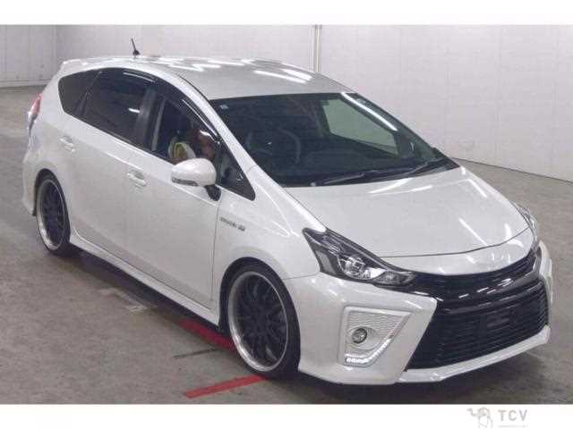 2015 Toyota PRIUS α