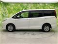 2016 Toyota Noah