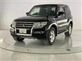 2015 Mitsubishi Pajero
