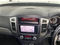 2015 Mitsubishi Pajero