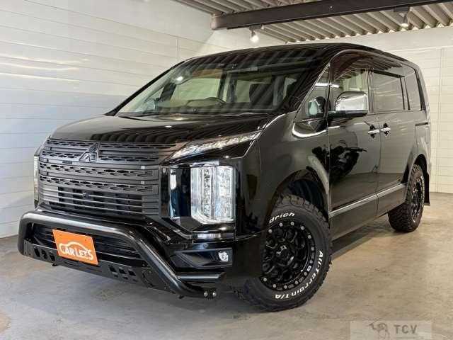 2019 Mitsubishi Delica D5