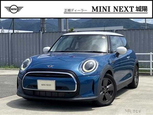 2022 BMW MINI