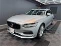 2018 Volvo V90
