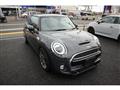 2019 BMW MINI