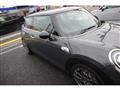 2019 BMW MINI