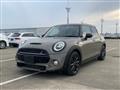 2019 BMW MINI