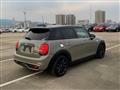 2019 BMW MINI