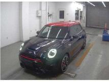 2021 BMW MINI