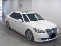2018 Toyota Crown Majesta